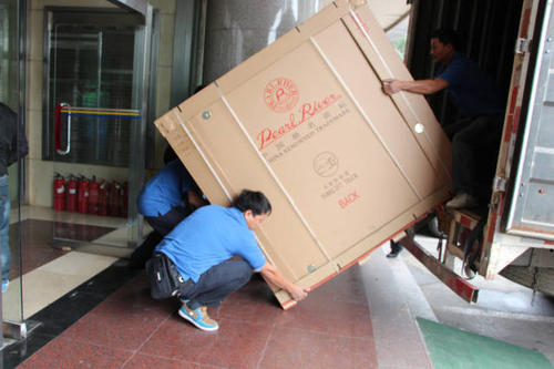 上高钢琴贵重工艺品无忧运